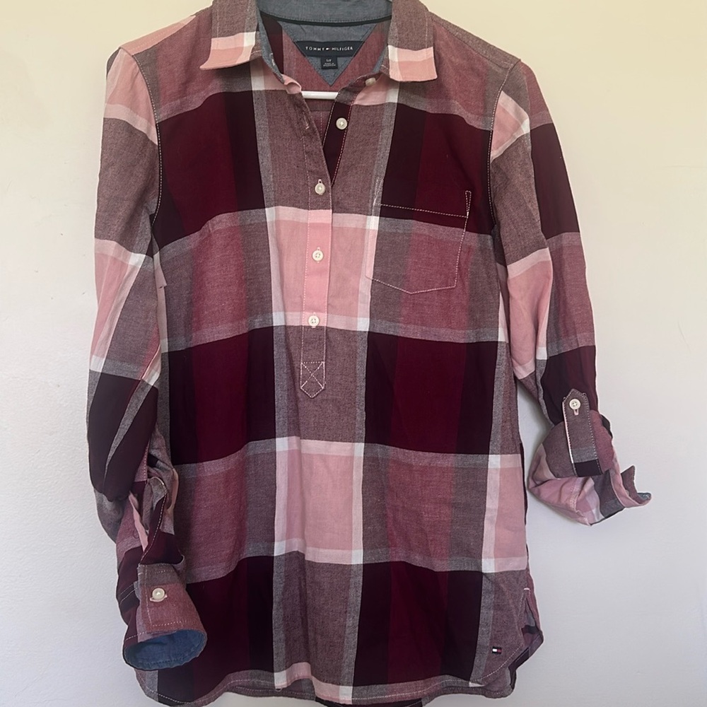 Tommy Hilfiger Women’s Button up Blouse